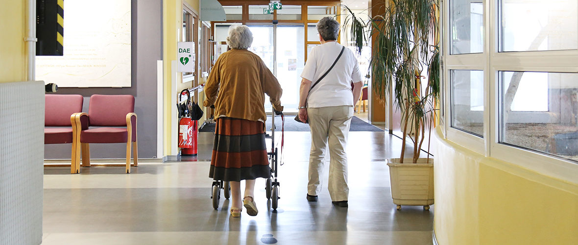 Ehpad : un système anti-errance pour la sécurité des seniors vulnérables | M+ Mulhouse
