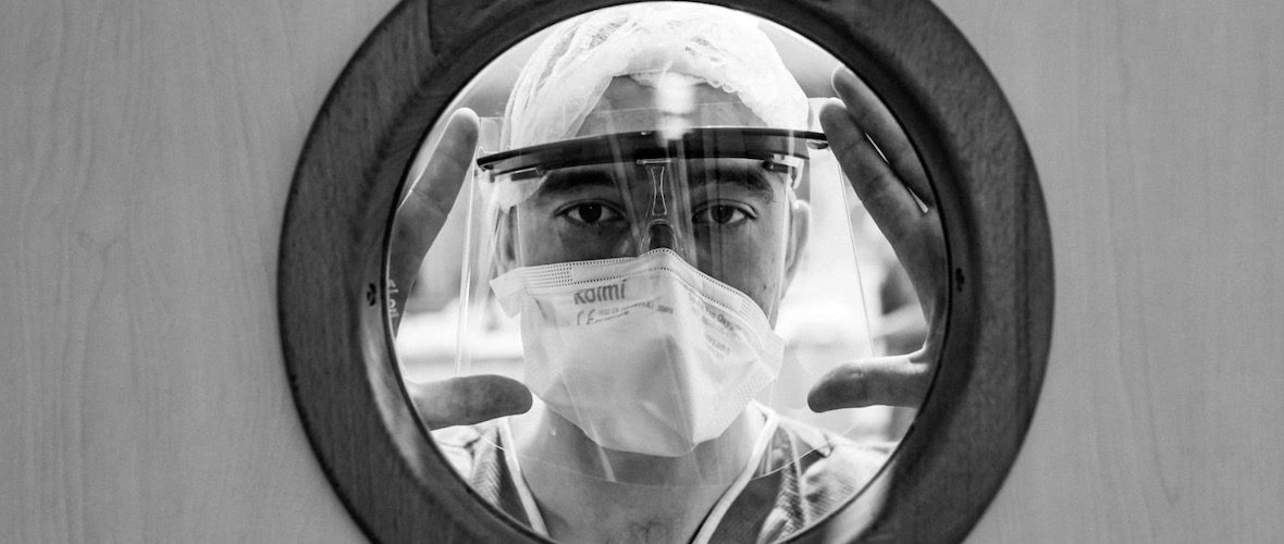 Infirmière et photographe : la lutte contre le coronavirus vue de l’intérieur | M+ Mulhouse